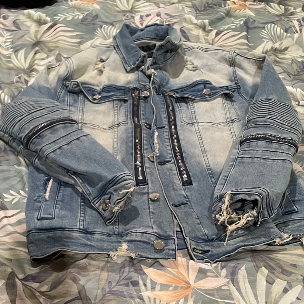 Distressed Denim Jacket - Picture 1 of 6